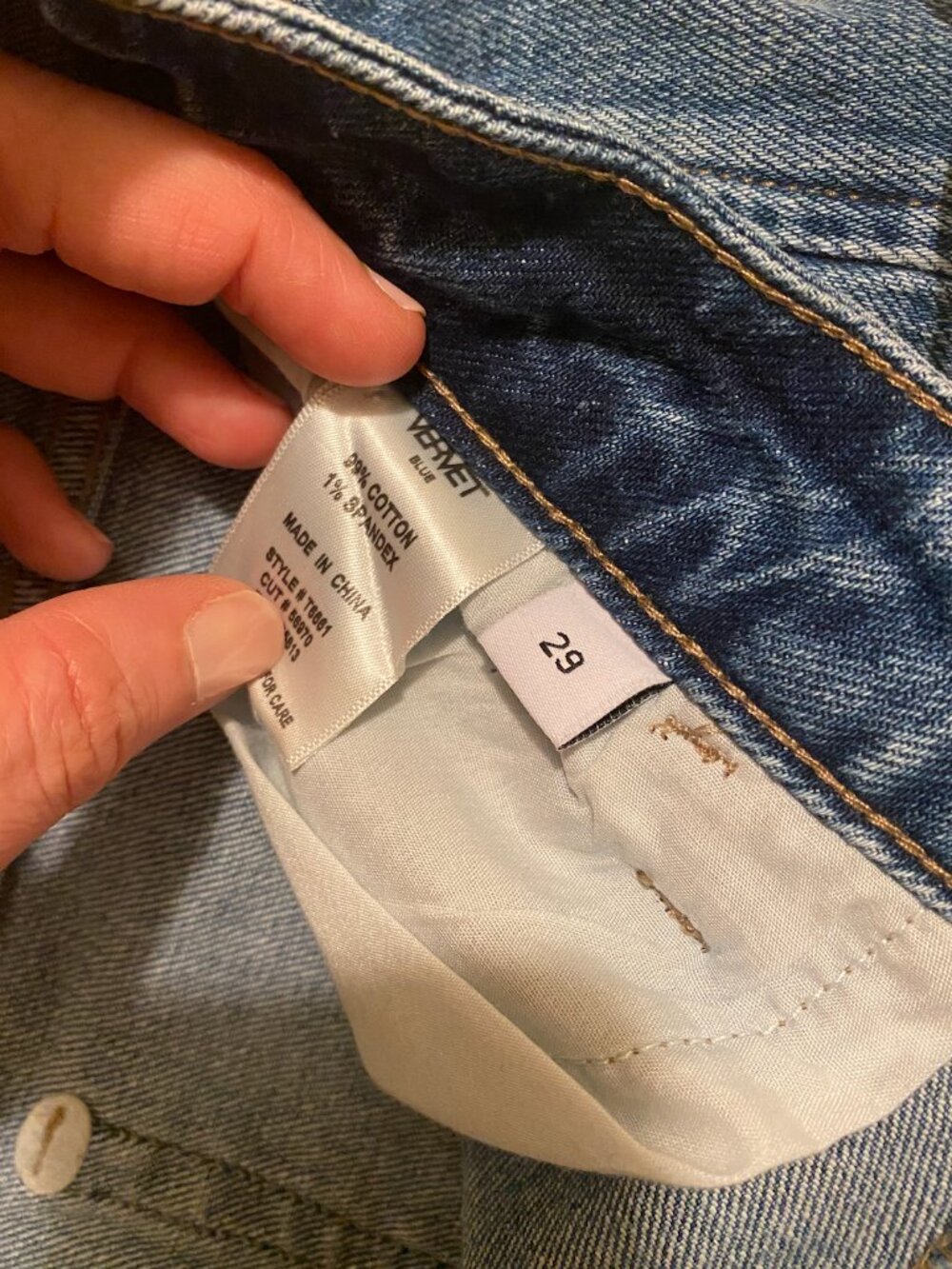 New With Tags – Vervet Blue Kate Barrel Leg Jeans - Picture 3 of 7